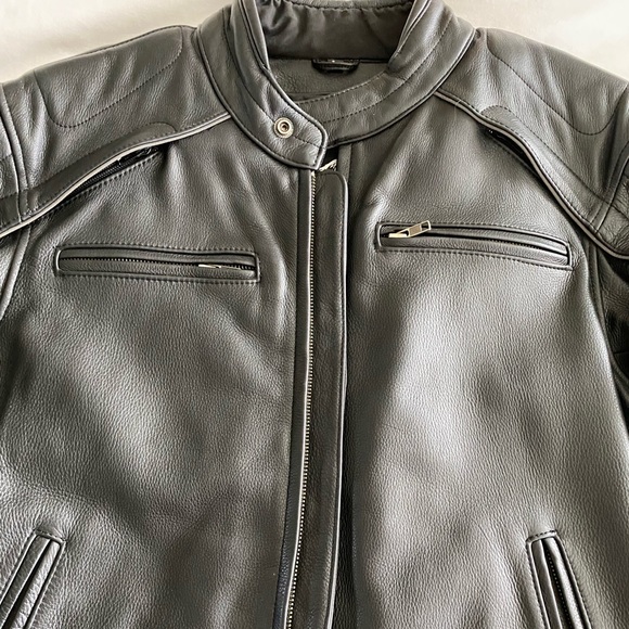 Harley Davidson Leather Jacket - Picture 8 of 8